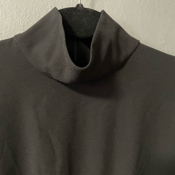 NWOT Zara High Neck Long Sleeves Maxi Dress in Black. Size Small - Picture 3 of 9